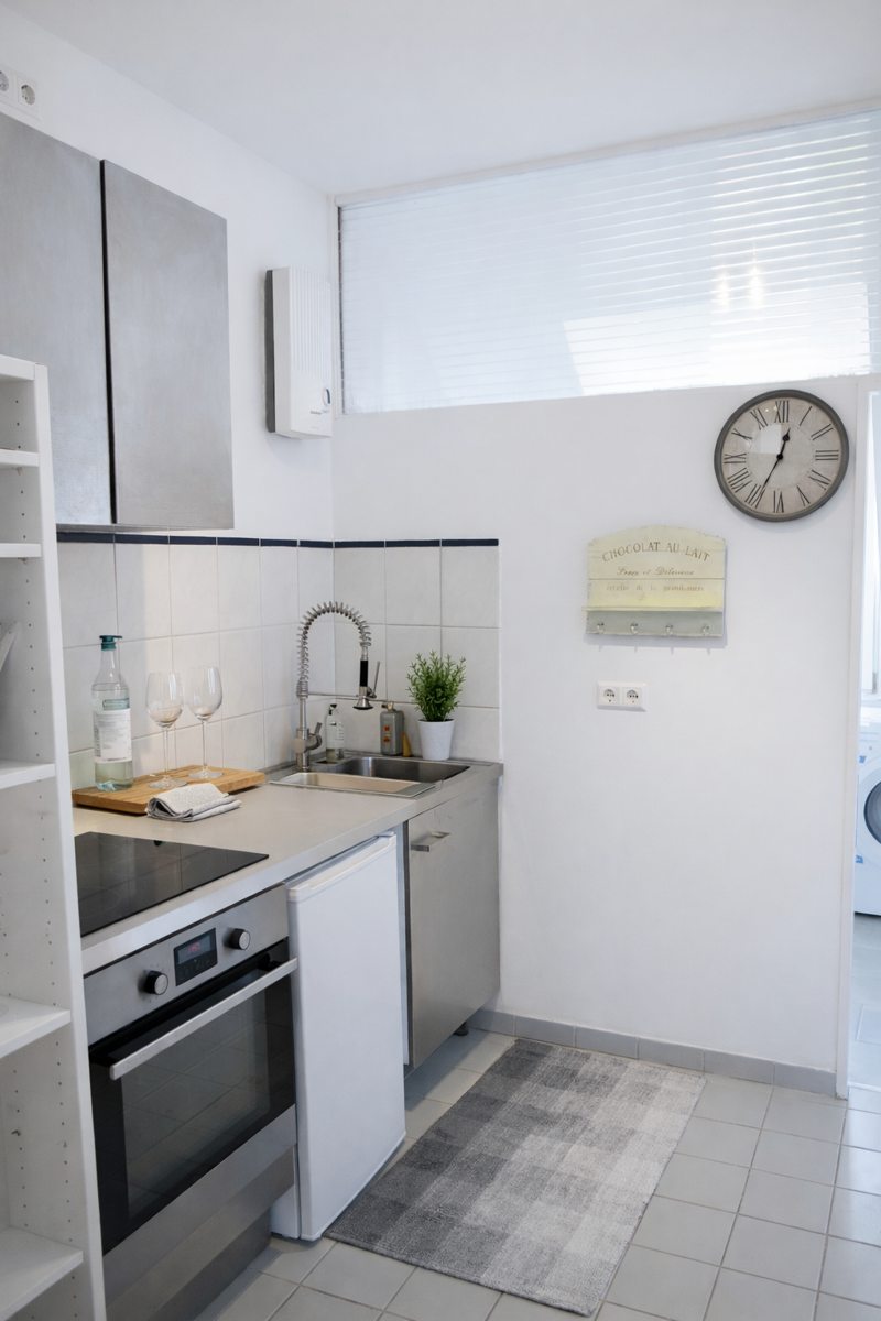 Actual photograph of VELCARA apartment 402